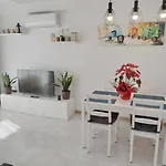 Cambrils Beach Apartment *
